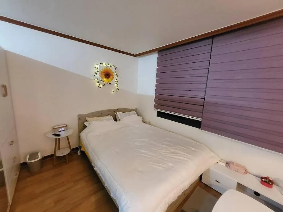Incheon Orange House Apartment